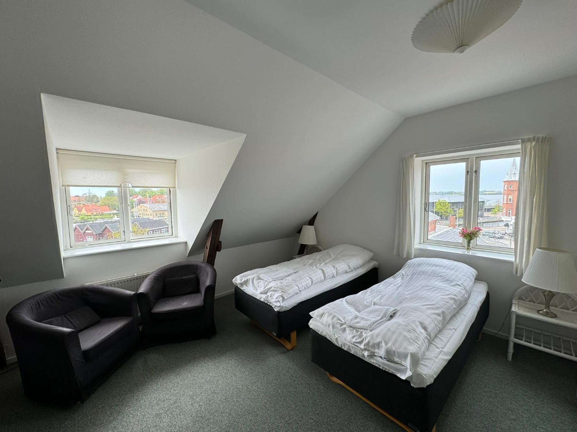 Hotel Postgaarden Skaelskor ภายนอก รูปภาพ